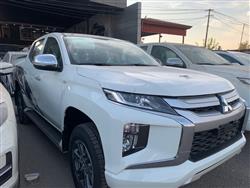 میتسوبیشی L200